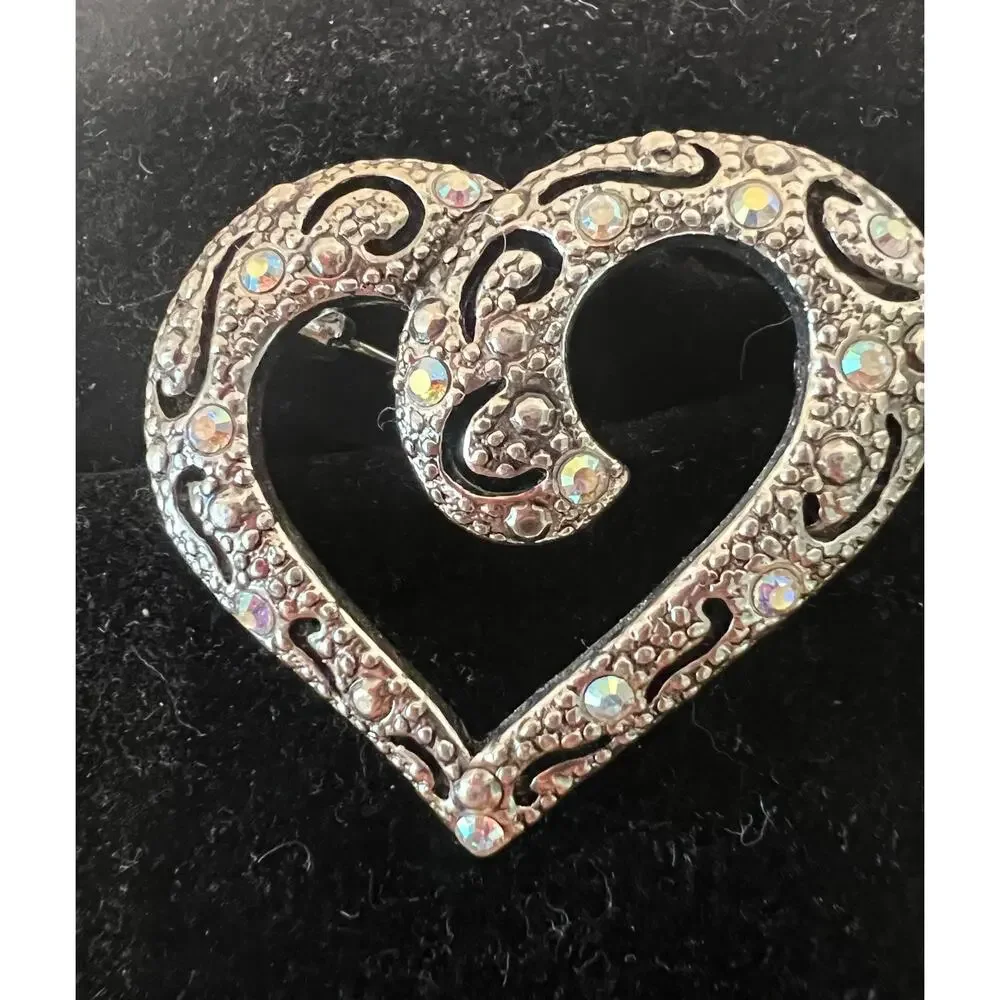 NWOT Faux Marcasite‎ Heart with Aurora Borealis Crystal Rhinestones Brooch Pin